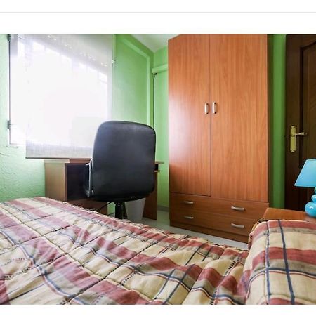 Piso Con Buena Red Wiffi Fibra Optica Alquiler De Habitaciones Σεβίλλη Εξωτερικό φωτογραφία