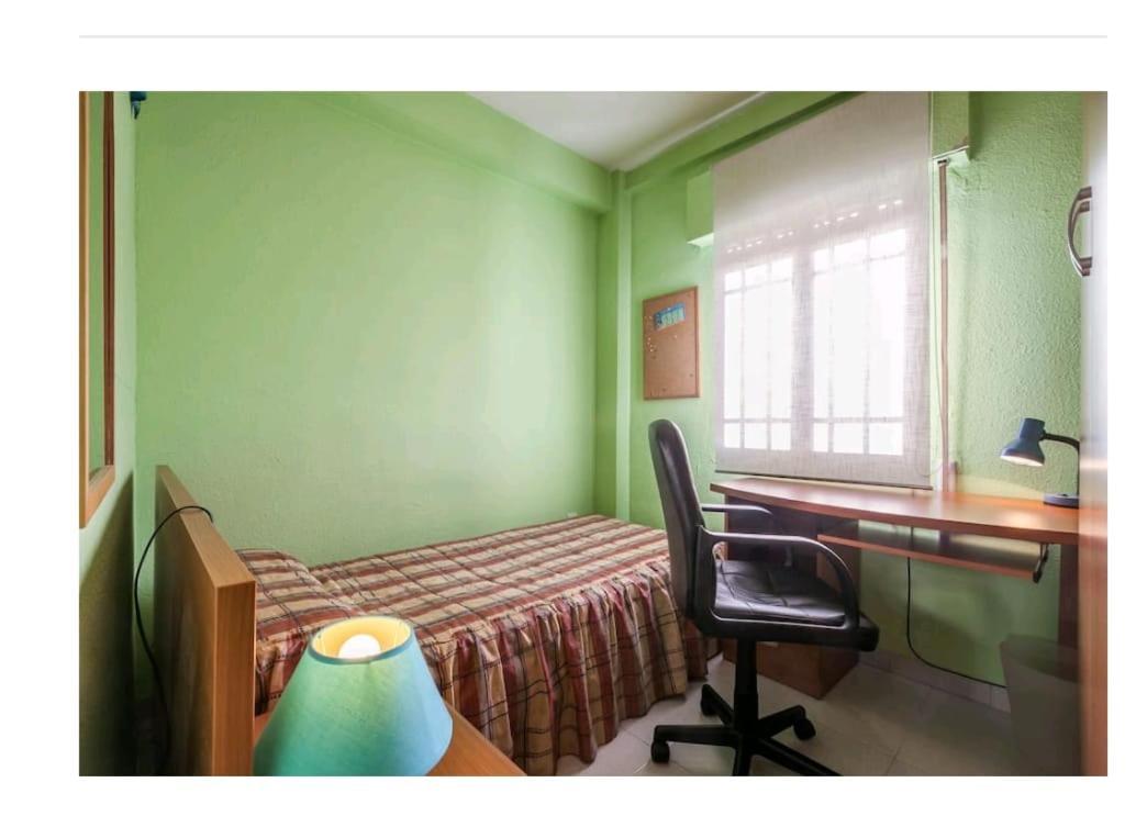 Piso Con Buena Red Wiffi Fibra Optica Alquiler De Habitaciones Σεβίλλη Εξωτερικό φωτογραφία